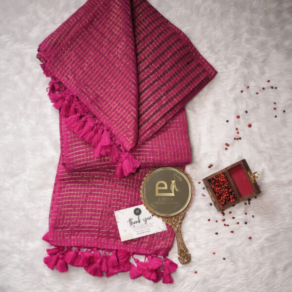 Sriya Rani pink and light brown