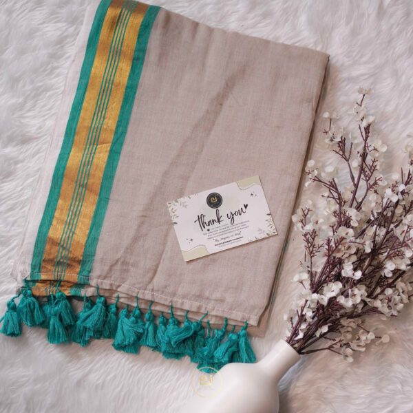 Sritha Rama Green/Chikku and Classic mud White